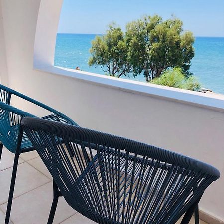Mini Villas Avra Keratókambos Eksteriør bilde
