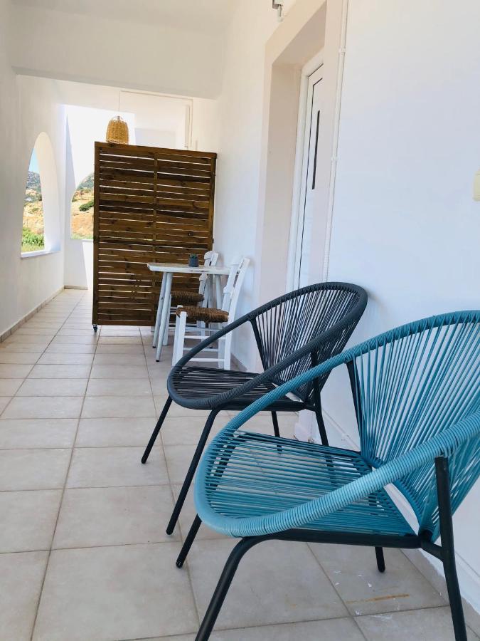Mini Villas Avra Keratókambos Eksteriør bilde